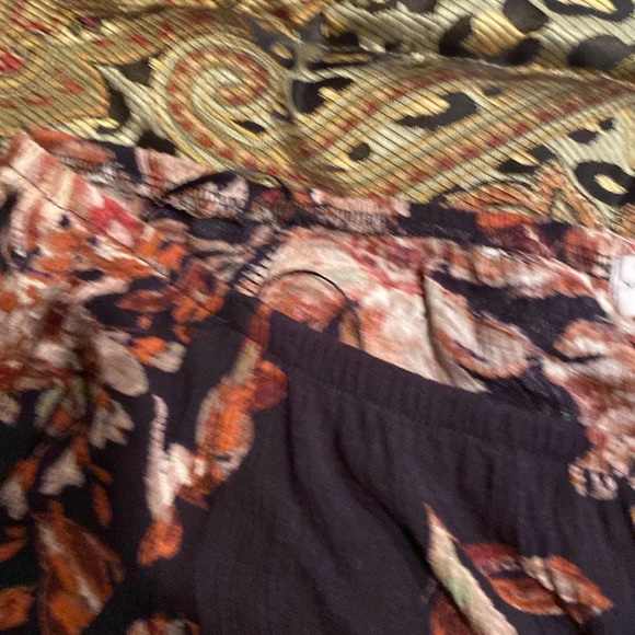 Nectar clothing, floral romper super cute - Picture 6 of 7